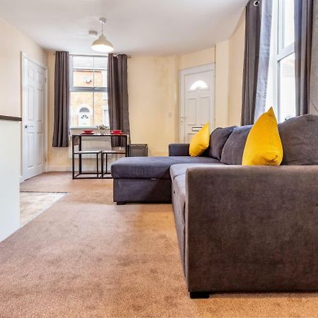 Northfield Street, Worcester City Centre - Guest Homes Εξωτερικό φωτογραφία