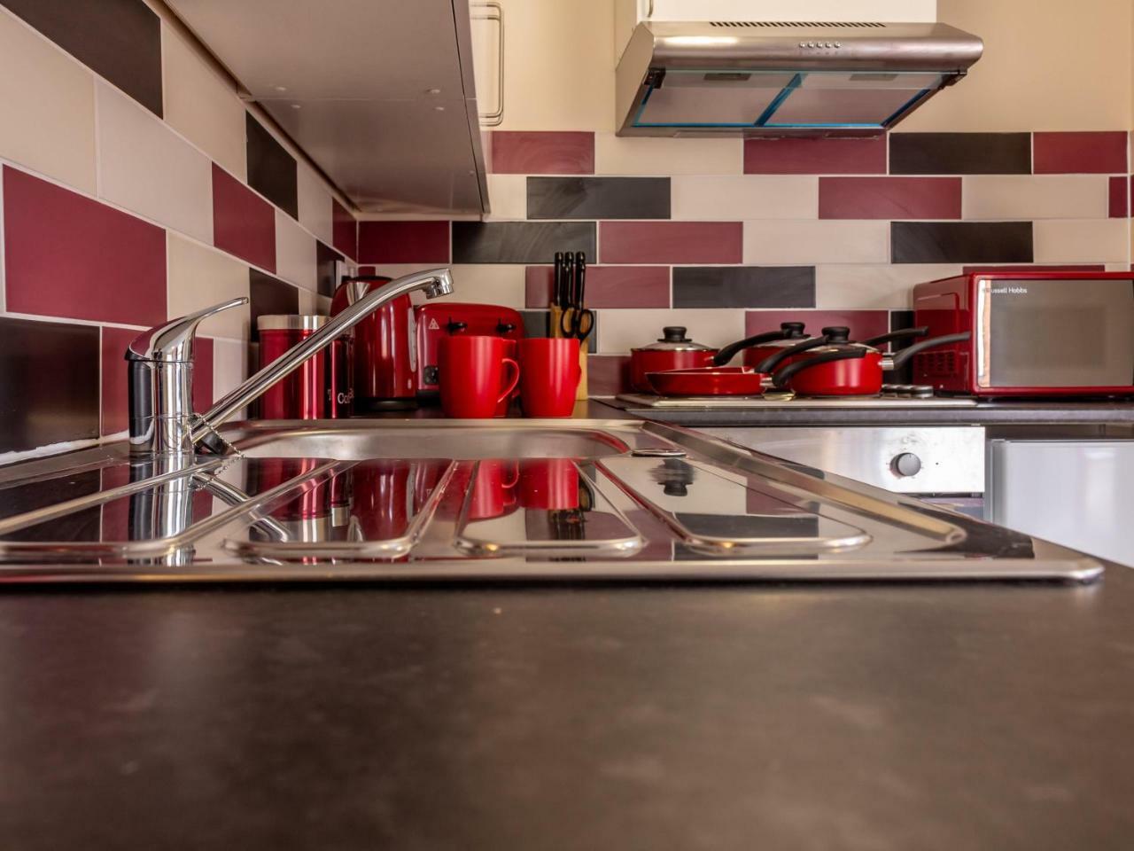 Northfield Street, Worcester City Centre - Guest Homes Εξωτερικό φωτογραφία