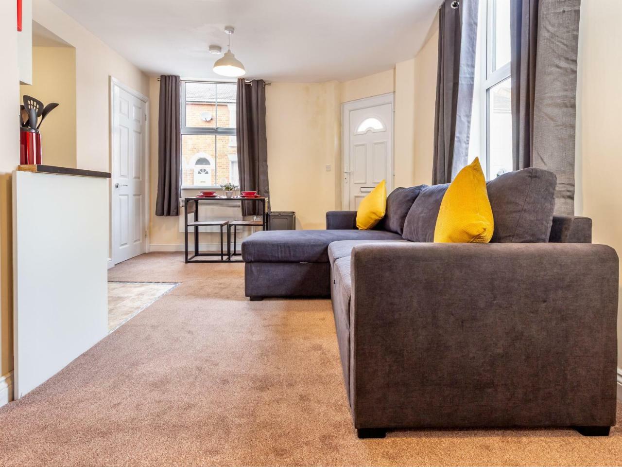 Northfield Street, Worcester City Centre - Guest Homes Εξωτερικό φωτογραφία