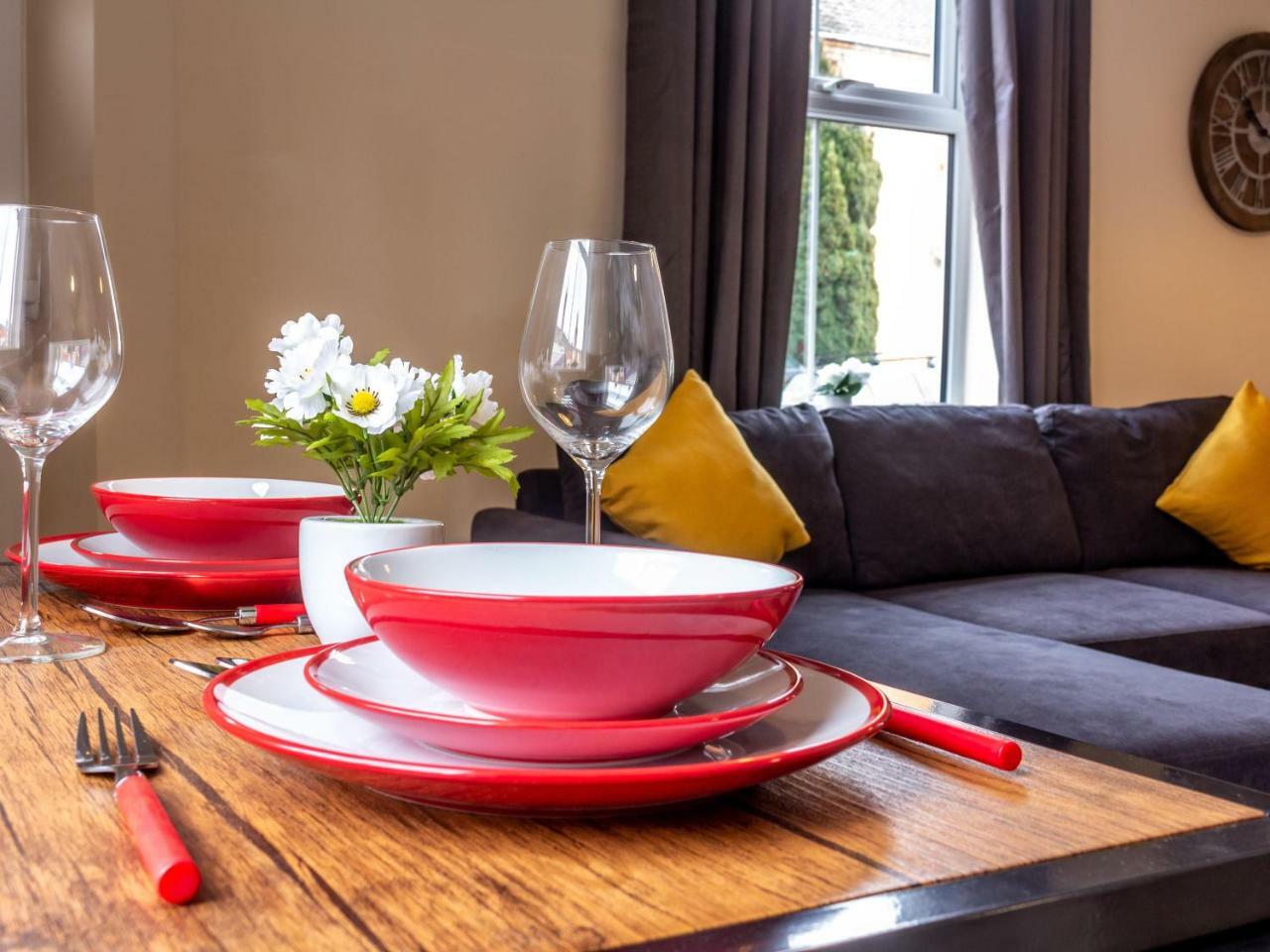Northfield Street, Worcester City Centre - Guest Homes Εξωτερικό φωτογραφία