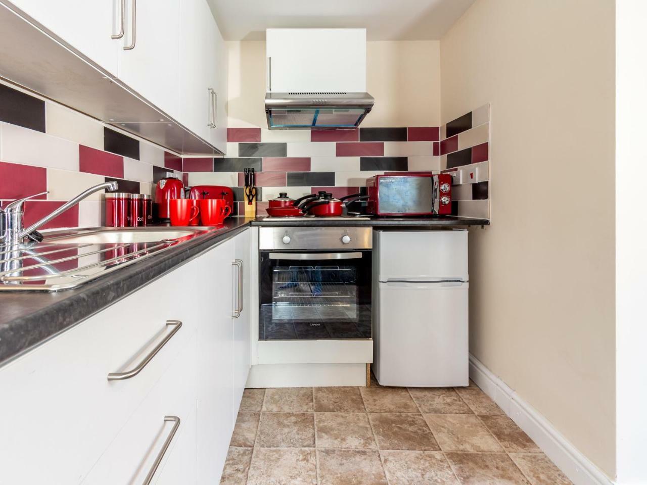 Northfield Street, Worcester City Centre - Guest Homes Εξωτερικό φωτογραφία